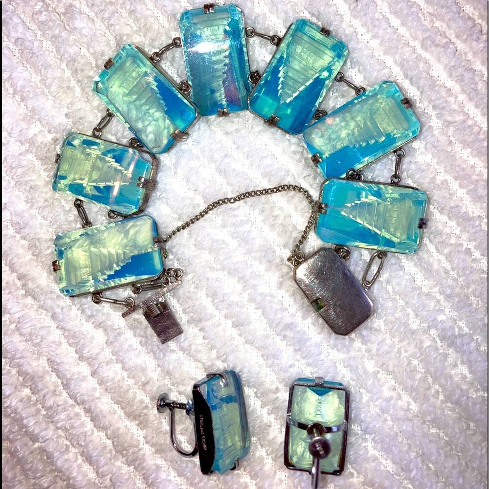 Vintage Japanese Opaline Bracelet & Earring Set